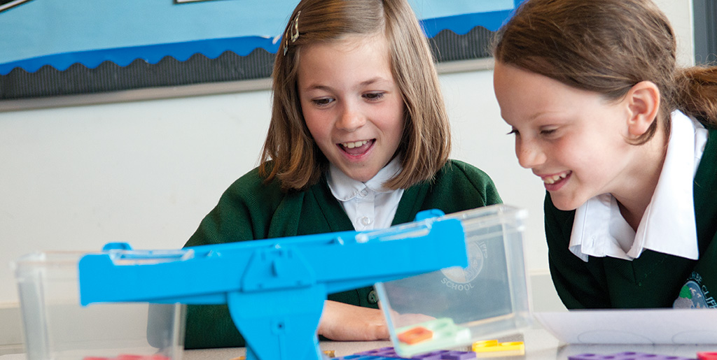 Children learning with Numicon in class
